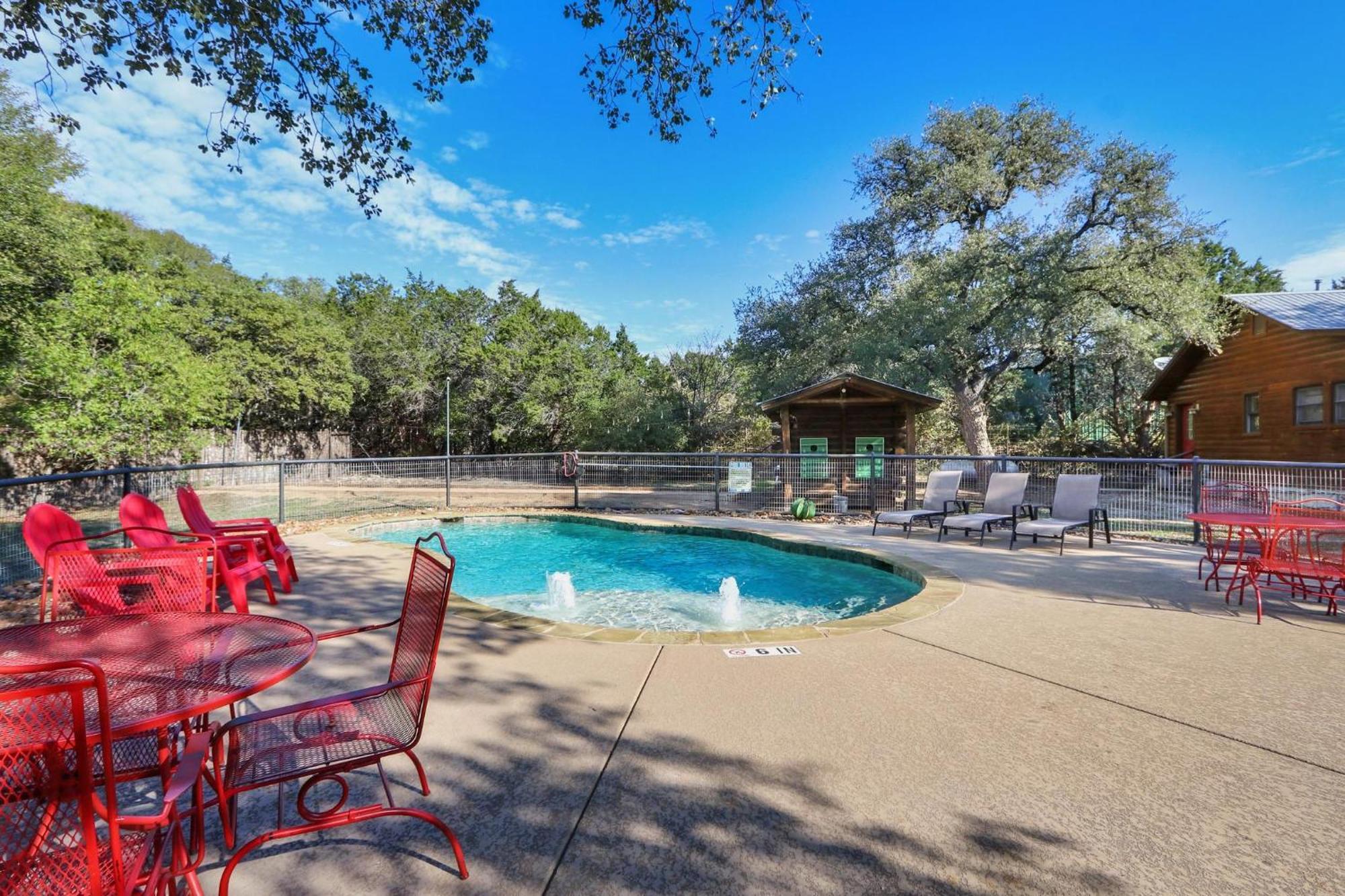 Wimberley Log Cabins Resort And Suites- Unit 4 Экстерьер фото